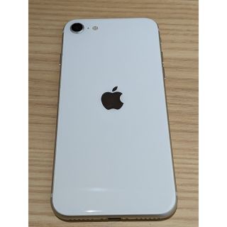 アイフォーン(iPhone)のみゆ様 iPhoneSE 第3世代 64GB スターライト SIMフリー(スマートフォン本体)