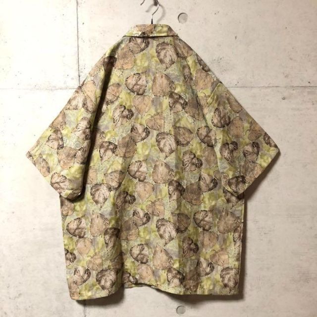 No.40 VINTAGE ヴィンテージ アロハシャツ 総柄シャツ 落ち葉柄 メンズのトップス(シャツ)の商品写真