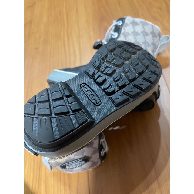 KEEN(キーン)のkeen スノーブーツ　16cm キッズ/ベビー/マタニティのキッズ靴/シューズ(15cm~)(ブーツ)の商品写真