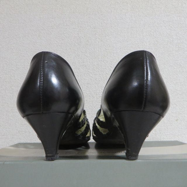 SAYA / RABOKIGOSHI(サヤラボキゴシ)のRABOKIGOSHI パンプス レディースの靴/シューズ(ハイヒール/パンプス)の商品写真