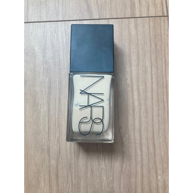 NARS ライトリフレクティング ファンデーション　02162