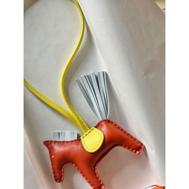 色々な Hermes - エルメス チャーム 《ロデオ》 PM チャーム - www