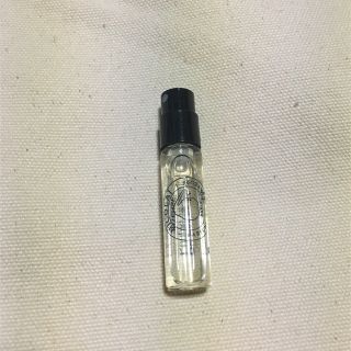 ニコライ プードル ドゥ ムスクアンタンス EDP 香水 サンプル (ユニセックス)