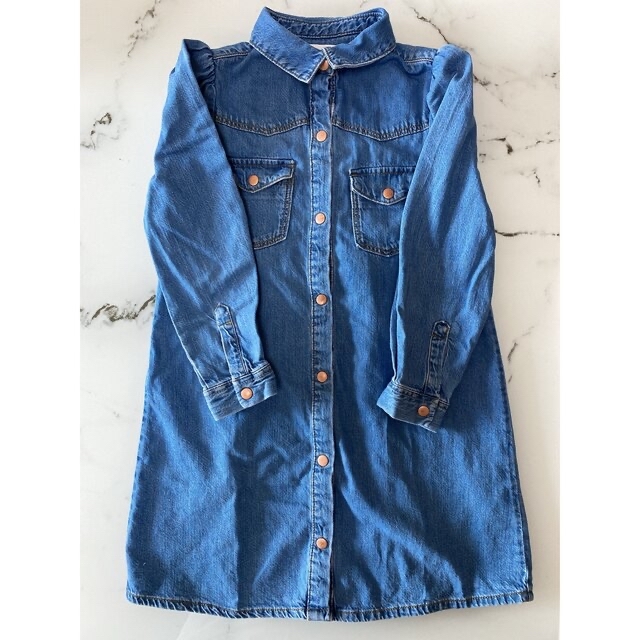 ZARA(ザラ)の美品⭐︎デニムワンピース キッズ/ベビー/マタニティのキッズ服女の子用(90cm~)(ワンピース)の商品写真