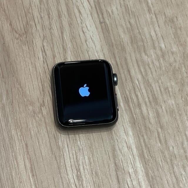 Apple Watch(アップルウォッチ)のApple Watch series2アルミニウム 42mm バンド付 メンズの時計(腕時計(デジタル))の商品写真