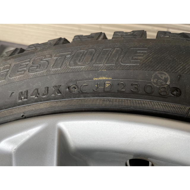 BRIDGESTONE(ブリヂストン)のヴェルファイア　純正　ホイール　ナット 自動車/バイクの自動車(ホイール)の商品写真