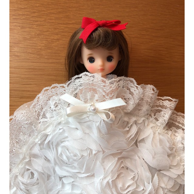 素晴らしい価格 韓国ドール ローズメラ Rose Mela ピンク おもちゃ