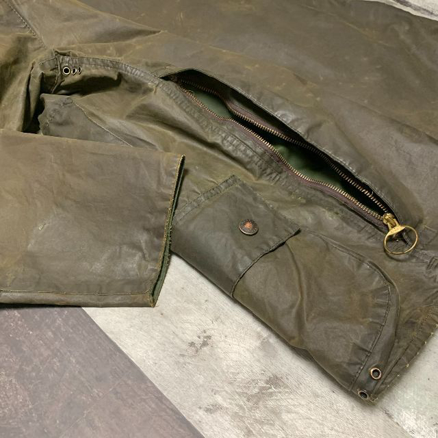 Barbour(バーブァー)のVintage Barbour BEAUFORT C42 バブアー / No23 メンズのジャケット/アウター(ミリタリージャケット)の商品写真