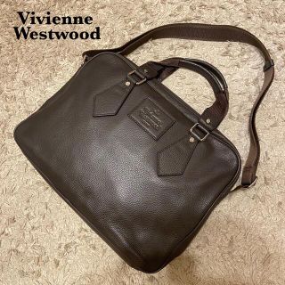 Vivienne Westwood - ヴィヴィアンウエストウッド オーブ型押し 【破格値下げ】 【極美品】ヴィヴィアン ショルダーバッグ ロゴ オーブ 型押し ブラック ショルダーバッグ