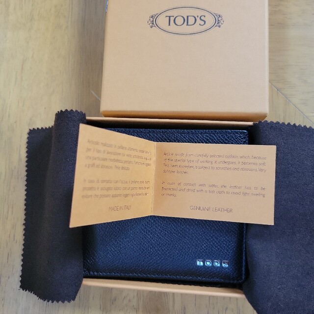 TOD'S(トッズ)の★新品未使用★TOD'S★折り財布(コインケース付)★US$280★ブラック メンズのファッション小物(折り財布)の商品写真