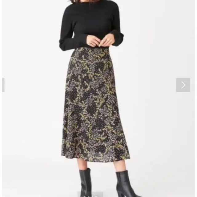 UNITED ARROWS(ユナイテッドアローズ)のフラワープリントスカート レディースのスカート(ひざ丈スカート)の商品写真
