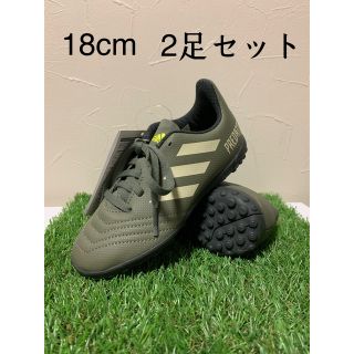 アディダス(adidas)のアディダス　トレーニングシューズ　18センチ　新品　未使用　2足セット(シューズ)