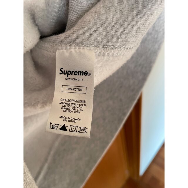 Supreme(シュプリーム)のSupreme Motion Logo Hooded Sweatshirt メンズのトップス(パーカー)の商品写真