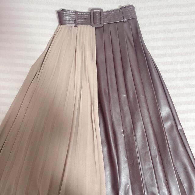 MURUA(ムルーア)のシンセティックレザープリーツスカート レディースのスカート(ロングスカート)の商品写真