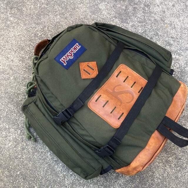 超激レア　Jansport バックパック　レザーロゴ　カーキ　スケーター