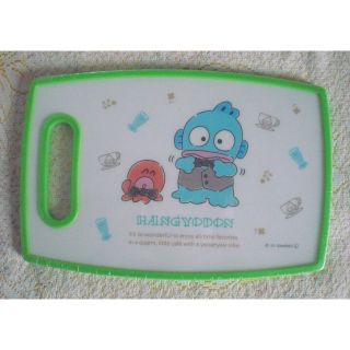 サンリオ ハンギョドン カッティングボード(まな板) 未開封(調理道具/製菓道具)