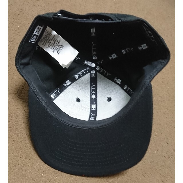 Oakley(オークリー)のオークリー ニューエラ製 キャップ 帽子 メンズの帽子(キャップ)の商品写真