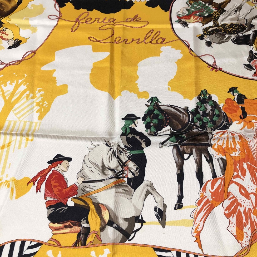 Hermes(エルメス)のエルメス　スカーフ　セルビアの休日　カレ90 レディースのファッション小物(バンダナ/スカーフ)の商品写真