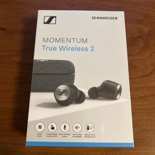 ゼンハイザー(SENNHEISER)の【新品未開封】ゼンハイザー　momentum wireless2 ブラック(ヘッドフォン/イヤフォン)