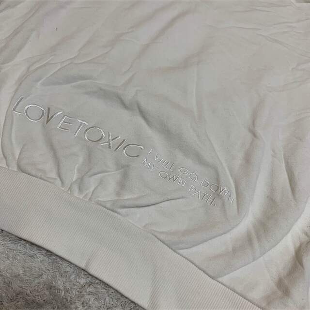 lovetoxic(ラブトキシック)のラブトキシック　トレーナー キッズ/ベビー/マタニティのキッズ服女の子用(90cm~)(Tシャツ/カットソー)の商品写真