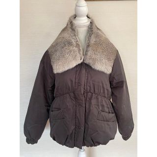 アーバンリサーチ(URBAN RESEARCH)の【美品】リアルラビットファー付き　ショートダウン / 38サイズ（S〜Mサイズ）(ダウンコート)