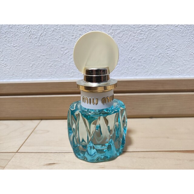 miumiu(ミュウミュウ)のMIU MIU ミュウミュウ ロー ブルー オードパル コスメ/美容の香水(香水(女性用))の商品写真
