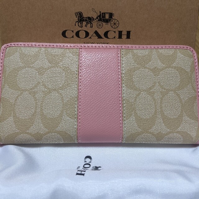 COACH(コーチ)のCOACH  長財布　シグネチャー　ピンクのワンポイント レディースのファッション小物(財布)の商品写真