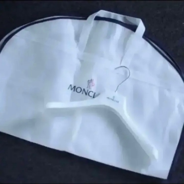 MONCLER(モンクレール)の今週限定大幅値下げ‼️【極上品】希少 雑誌掲載 上級モデル ウールフランネル メンズのジャケット/アウター(ダウンジャケット)の商品写真