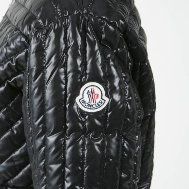 moncler flamant モンクレール 女性 ブラック ジャケットサイズ4 moncler flamant モンクレール 女性 ブラック ジャケットサイズ4