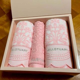 ジルスチュアート(JILLSTUART)のジルスチュアート　フェイスタオル×2 ウォッシュタオル×1(タオル/バス用品)