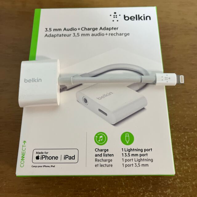 Belkin 3.5 mm Audio Charge RockStar