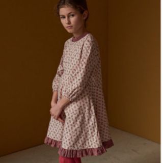 キャラメルベビー&チャイルド(Caramel baby&child )の☆CARAMEL London Crane Dress ワンピース　6y 新品(ワンピース)