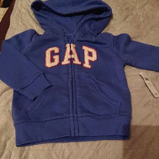 ベビーギャップ(babyGAP)の新品未使用★ベビーギャップ青フリースパーカー80(ジャケット/コート)