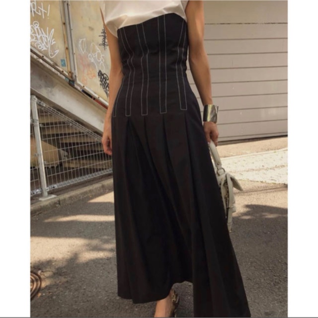 Ameri VINTAGE(アメリヴィンテージ)の最終値下げ！ Ameri アメリ STITCH TUCK DRESS ワンピース レディースのワンピース(ロングワンピース/マキシワンピース)の商品写真