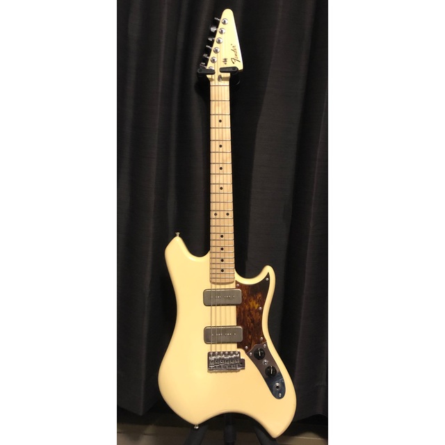 FENDER Daiki Tsuneta Swinger 常田大希シグネイチャー - ギター FENDER Daiki Tsuneta Swinger 常田大希シグネイチャー - ギター
