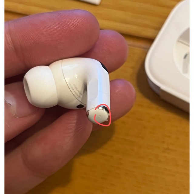 Apple(アップル)のAirPods pro 第1世代　エアポッズ・プロ スマホ/家電/カメラのオーディオ機器(ヘッドフォン/イヤフォン)の商品写真