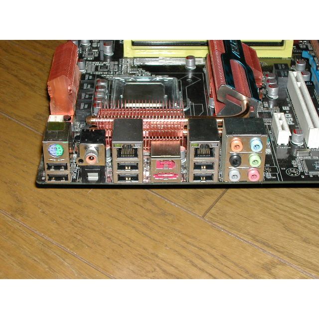 難ありマザボ　ASUS  P5Q-E  LGA775　E8500付き 2