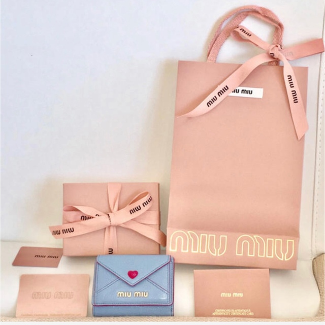 ファッション小物miumiu ラブレターミニウォレット