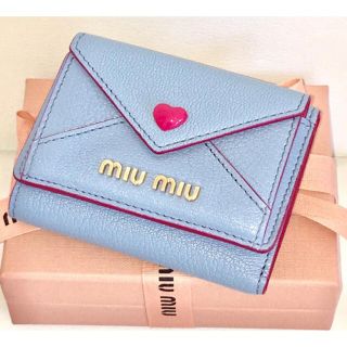 ミュウミュウ(miumiu)のmiumiu ラブレターミニウォレット(財布)