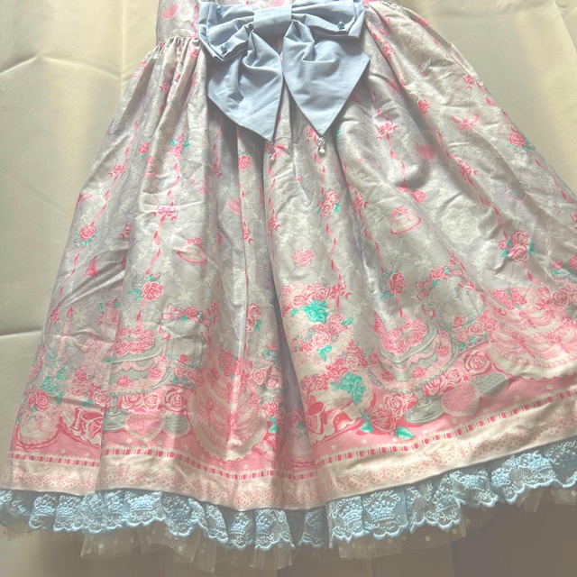 Angelic Pretty(アンジェリックプリティー)のアンジェリックプリティ　メモリアルケーキ　ジャンパースカート  レディースのワンピース(ひざ丈ワンピース)の商品写真