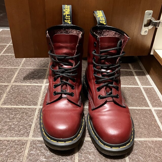 Dr.Martens ドクターマーチン 8ホール チェリーレッド amareloae.com.br