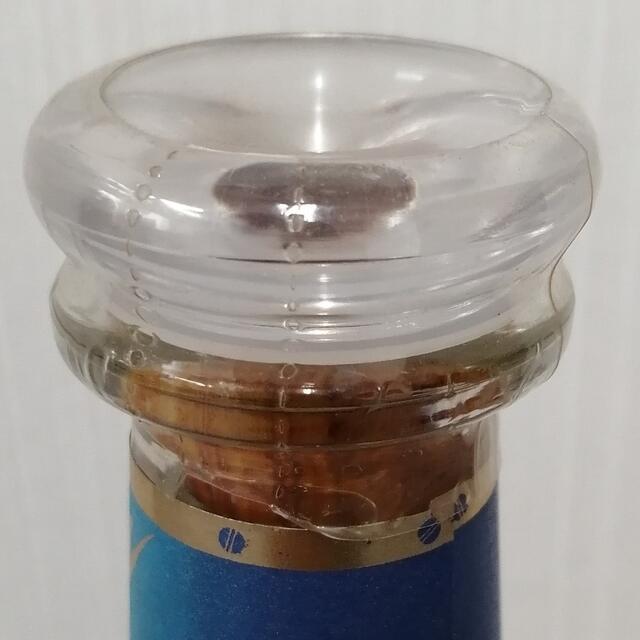 NIKKA HELMSMAN ヘルムスマン 500ml45% 箱なし NIKKA HELMSMAN ヘルムスマン 500ml45% 箱なし