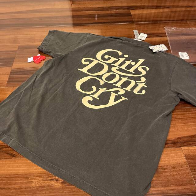 GDC(ジーディーシー)のGirls Don’t Cry 伊勢丹POPUP Tee Black L メンズのトップス(Tシャツ/カットソー(半袖/袖なし))の商品写真