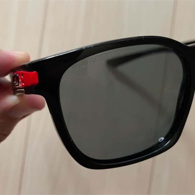 Oakley(オークリー)のOAKLEY オークリー DUCATI ドゥカティ  サングラス メンズのファッション小物(サングラス/メガネ)の商品写真