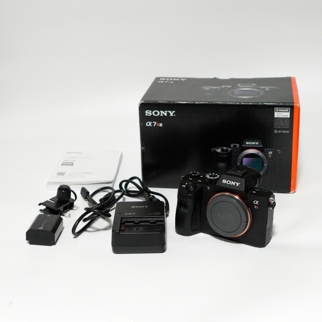 SONY(ソニー)のSONY α7RIII ILCE-7RM3 スマホ/家電/カメラのカメラ(ミラーレス一眼)の商品写真