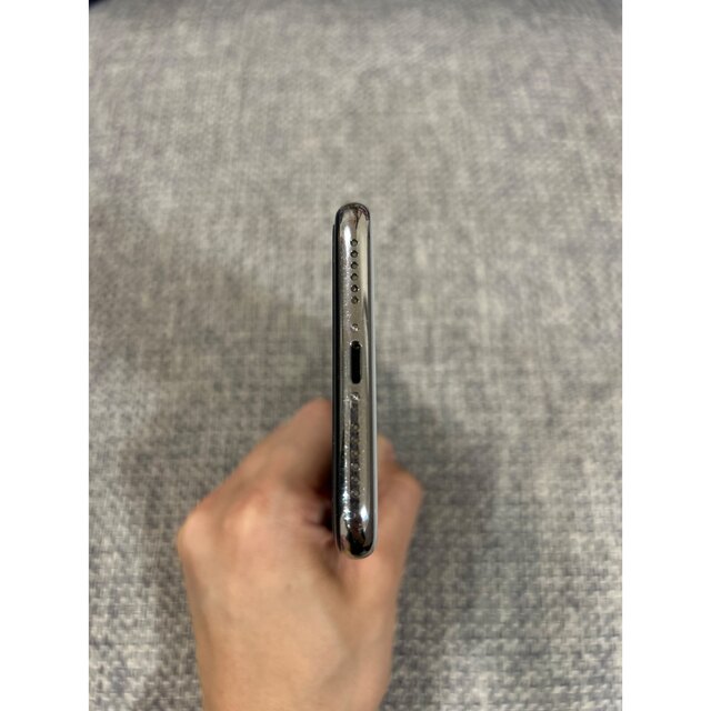 Apple(アップル)のiPhoneX 64G ホワイト　Apple製品 スマホ/家電/カメラのスマートフォン/携帯電話(スマートフォン本体)の商品写真