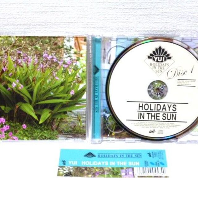 HOLIDAYS IN THE SUN / YUI（USED） エンタメ/ホビーのCD(ポップス/ロック(邦楽))の商品写真