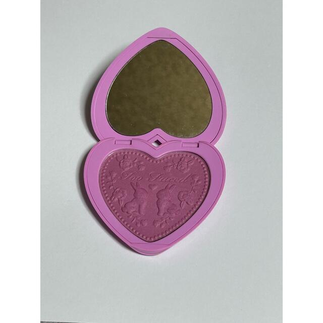 Too Faced(トゥフェイス)のトゥーフェイスド　ラブラッシュウォーターカラーブラッシュ　クレイジーインラブ コスメ/美容のベースメイク/化粧品(チーク)の商品写真