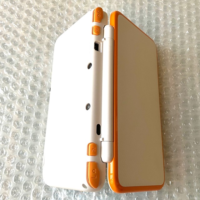 【箱付】Newニンテンドー2DS LL ホワイト×オレンジ 本体 ソフト付