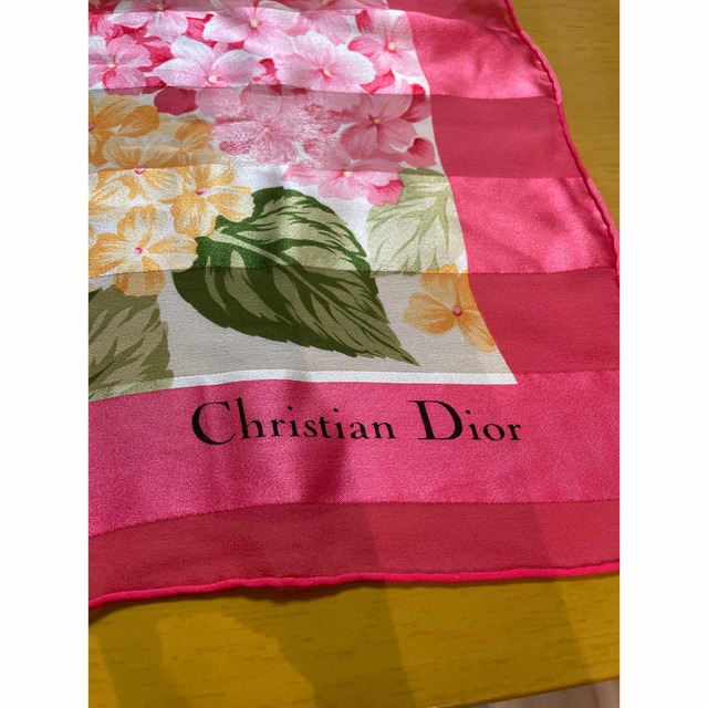 Christian Dior(クリスチャンディオール)のChristian Dior クリスチャンディオール　スカーフ レディースのファッション小物(バンダナ/スカーフ)の商品写真